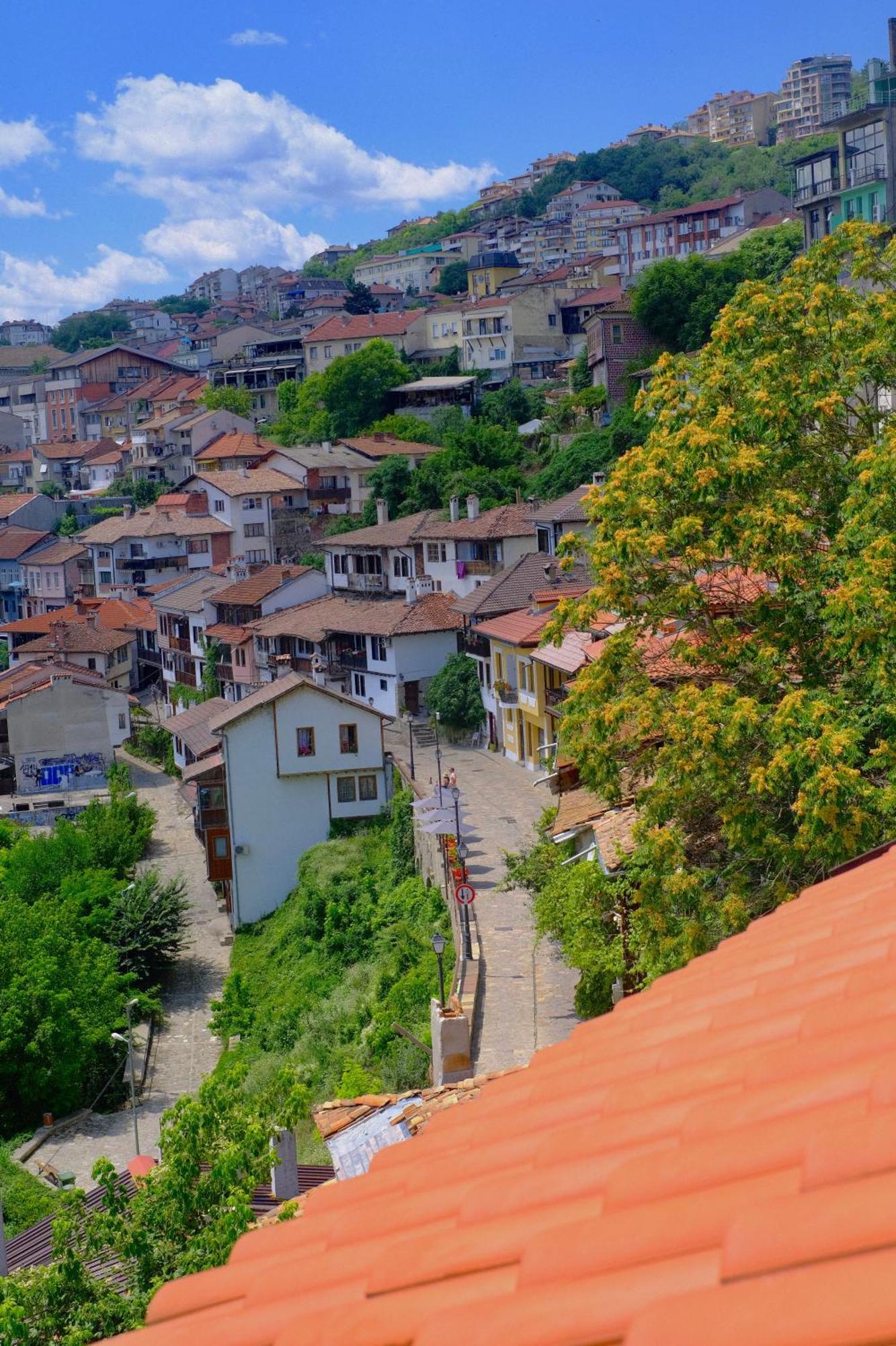 Apartments Panorama Veliko Tărnovo Exteriör bild